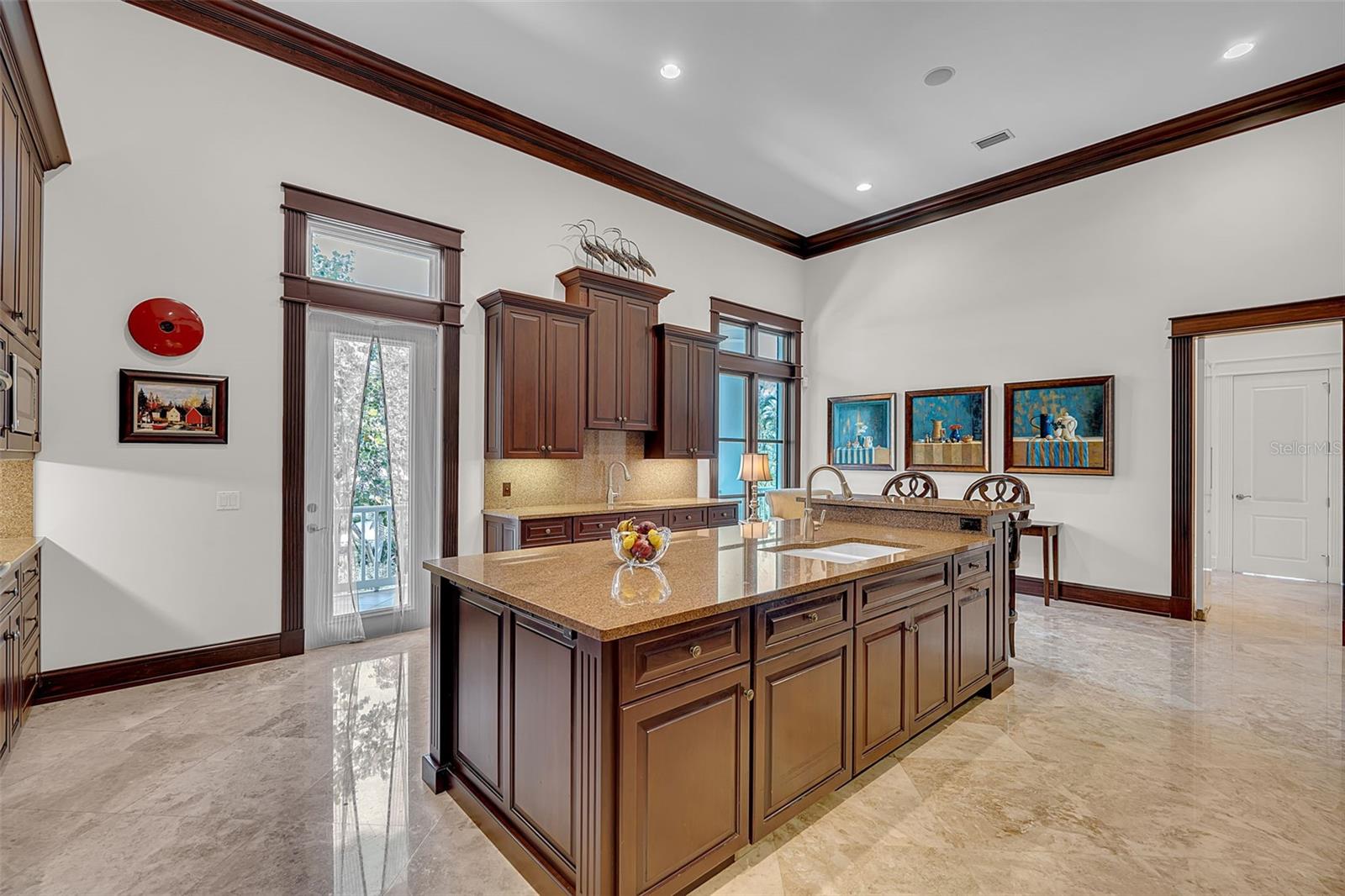 8132 SANDERLING RD — photo 39
