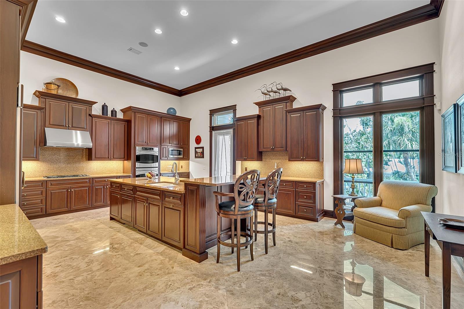 8132 SANDERLING RD — photo 37