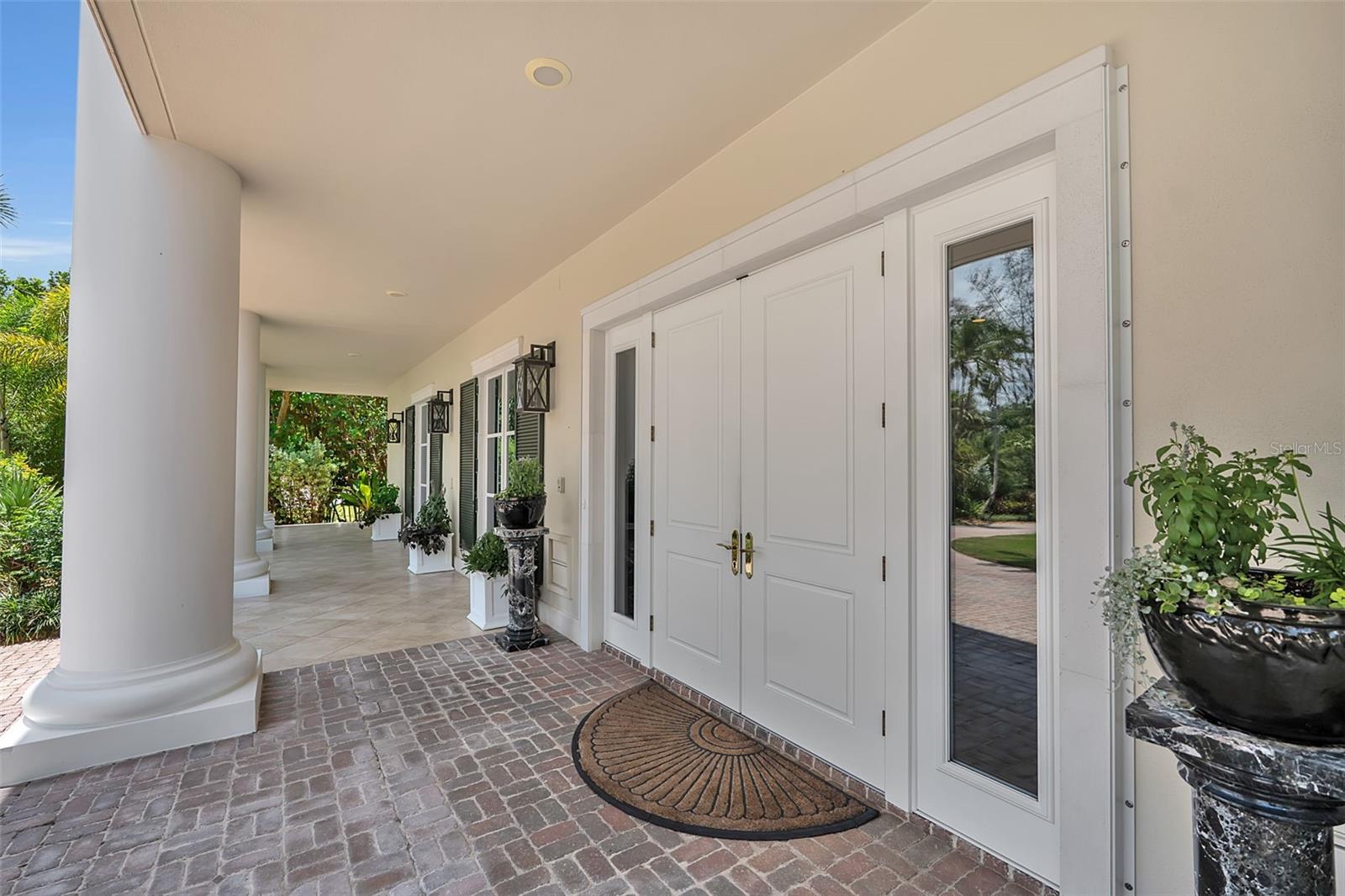 8132 SANDERLING RD — photo 20