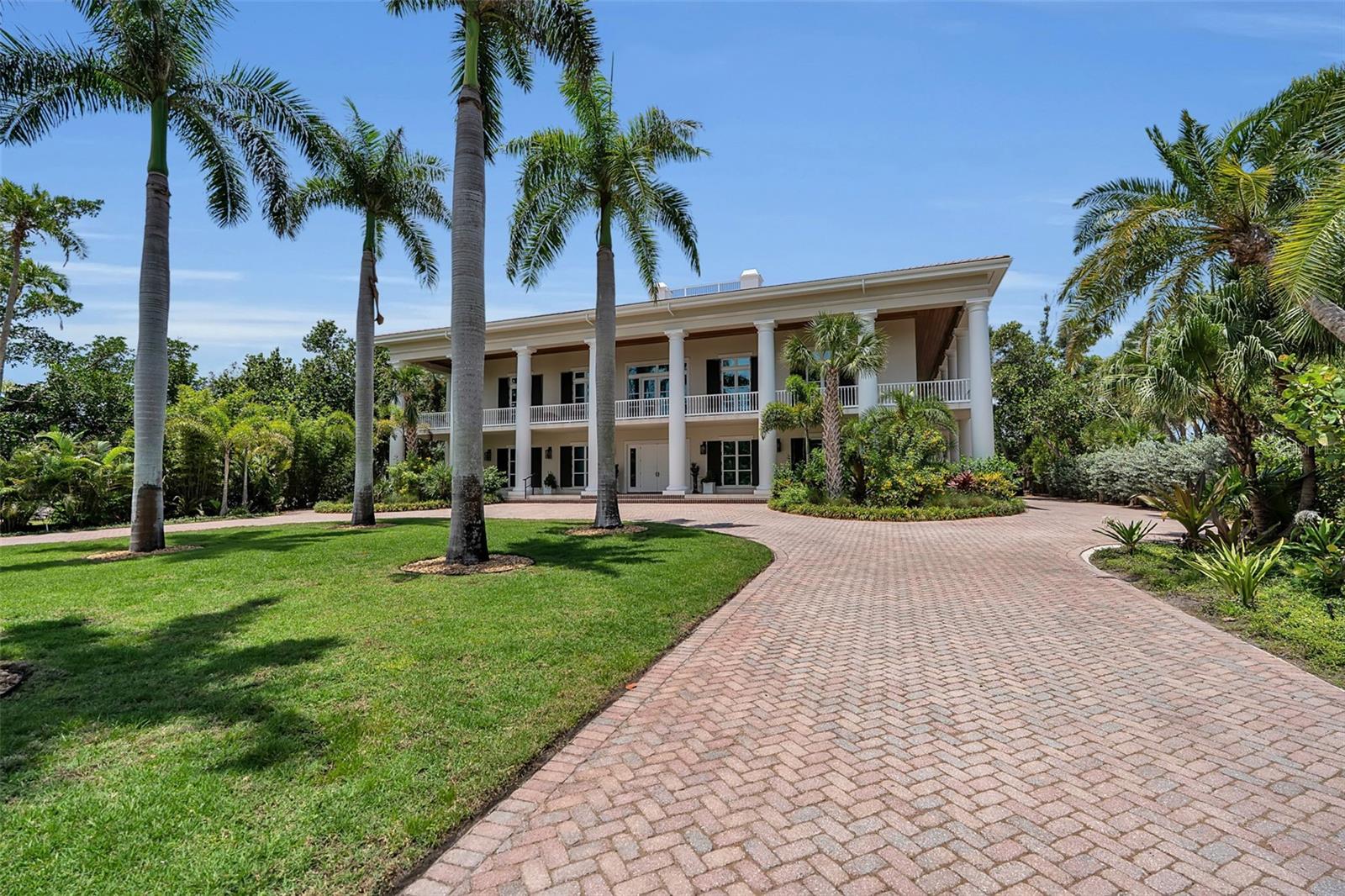 8132 SANDERLING RD — photo 17
