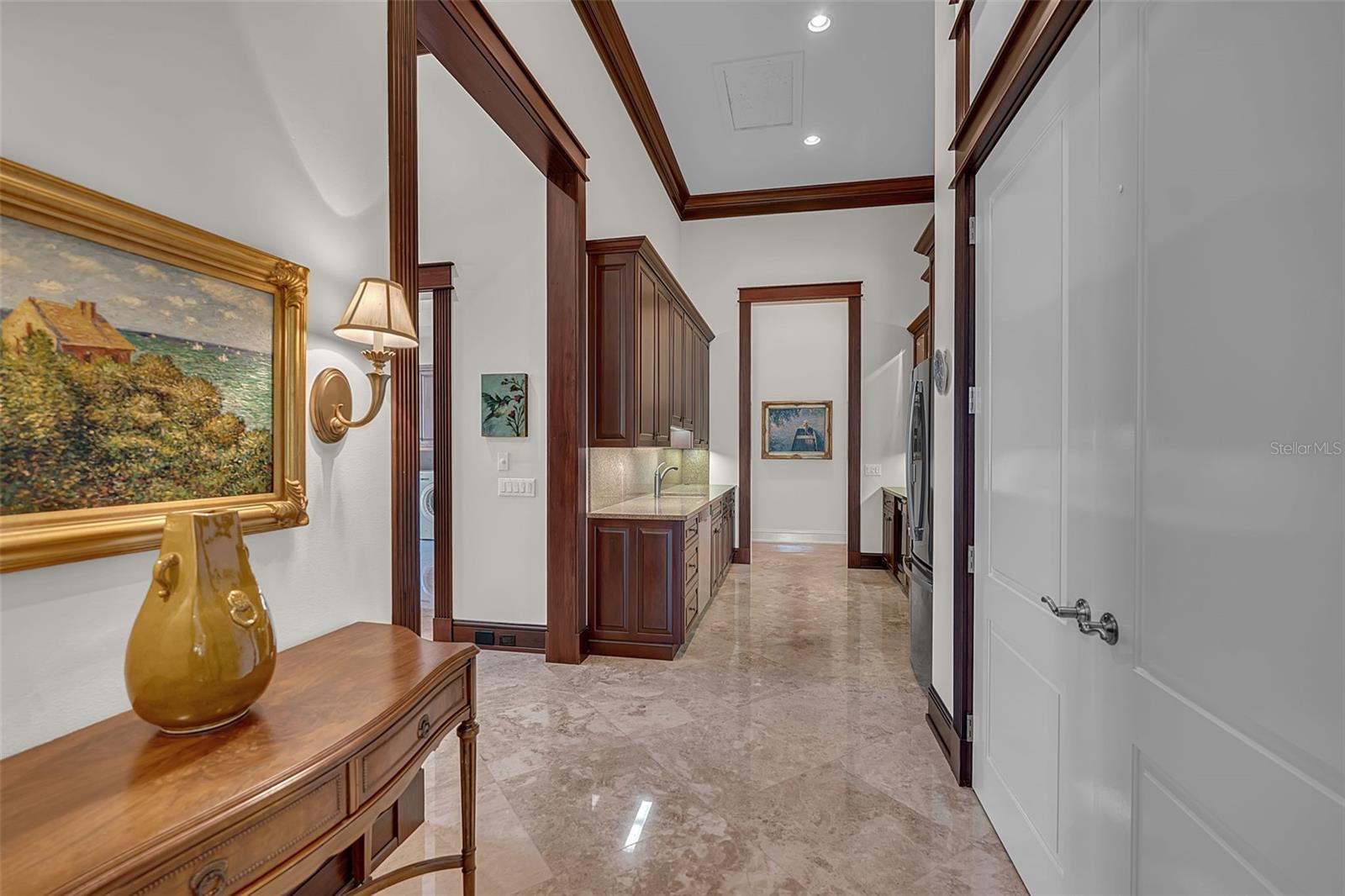 8132 SANDERLING RD — photo 36