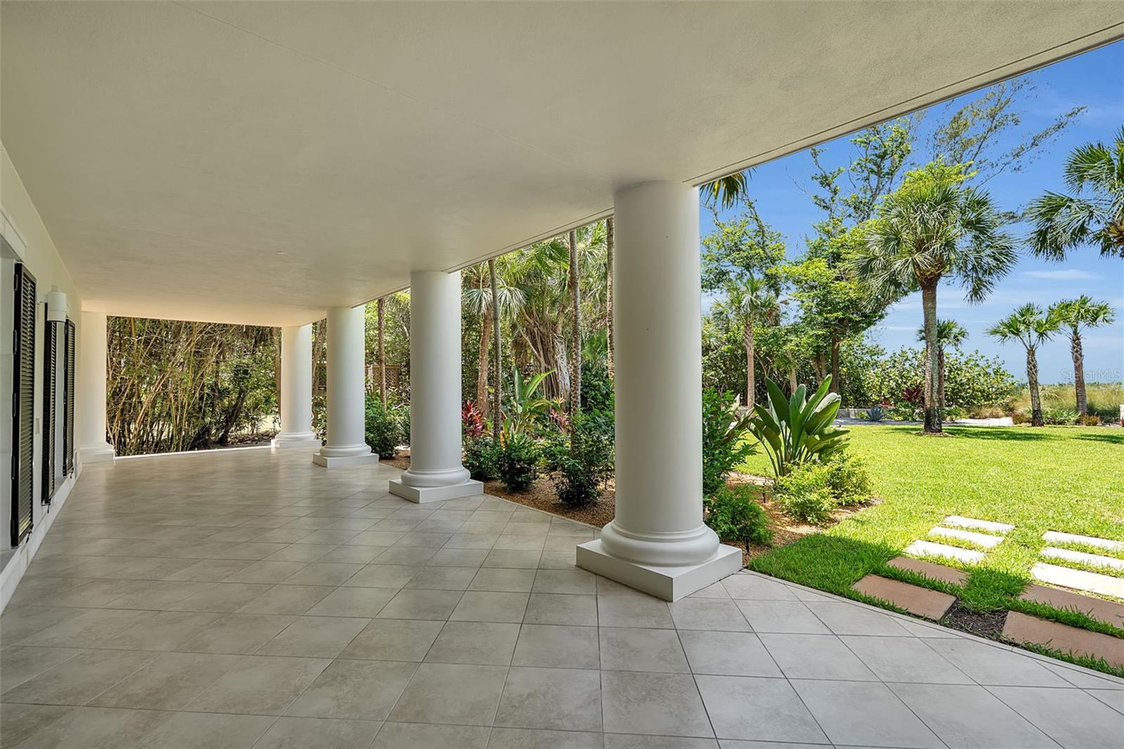 8132 SANDERLING RD — photo 63