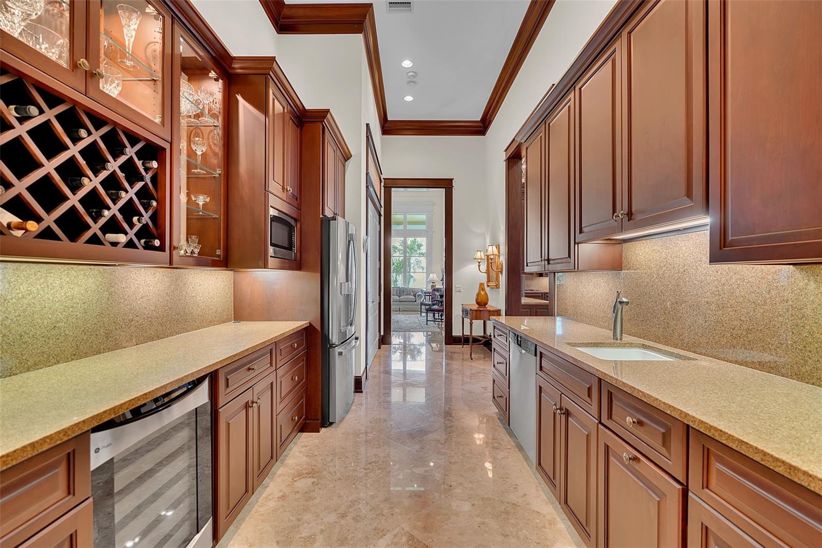 8132 SANDERLING RD — photo 42