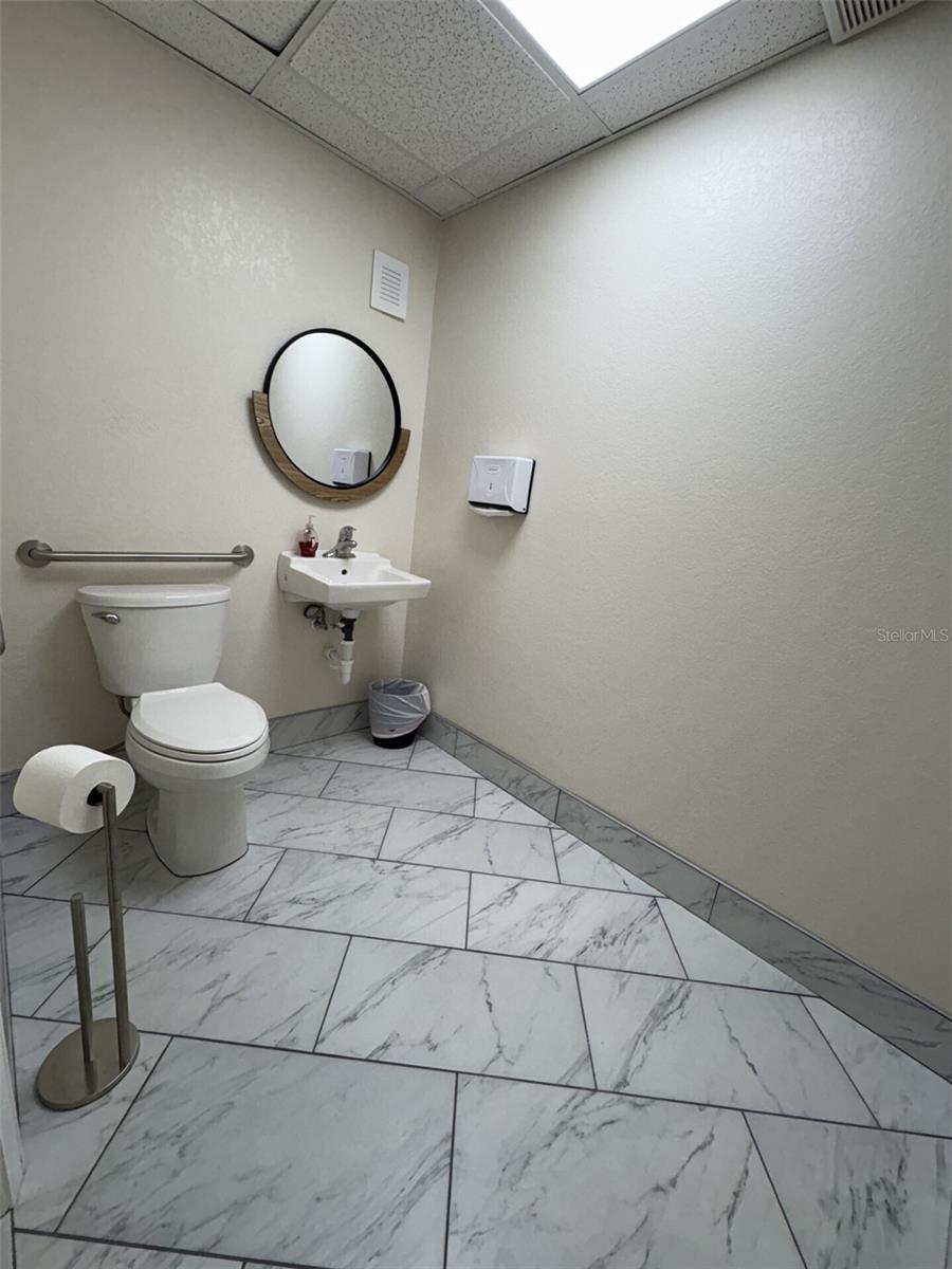 1201 S HIGHLAND AVE #7 — photo 14