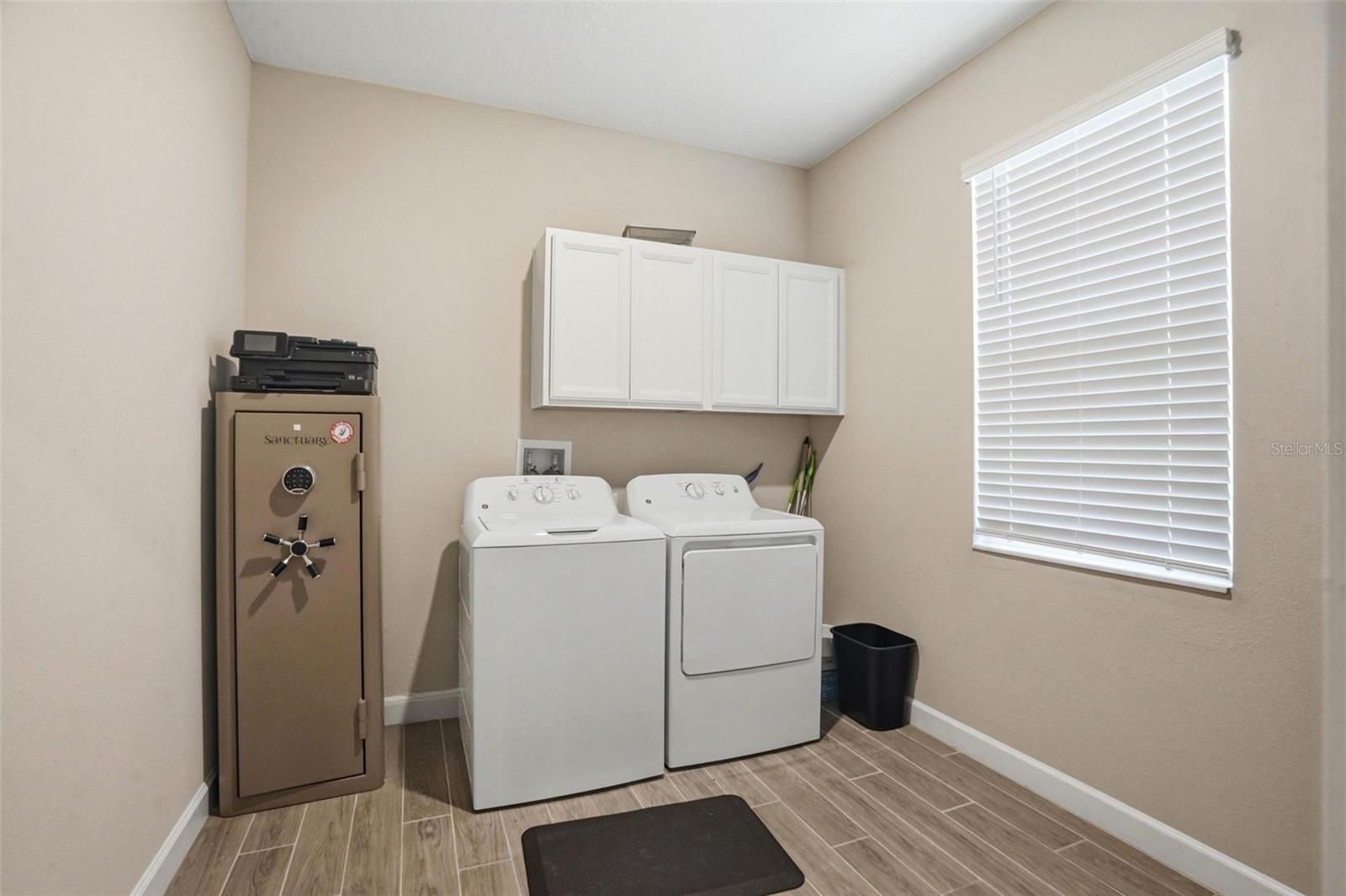 17135 SHELL BAY DR — photo 35