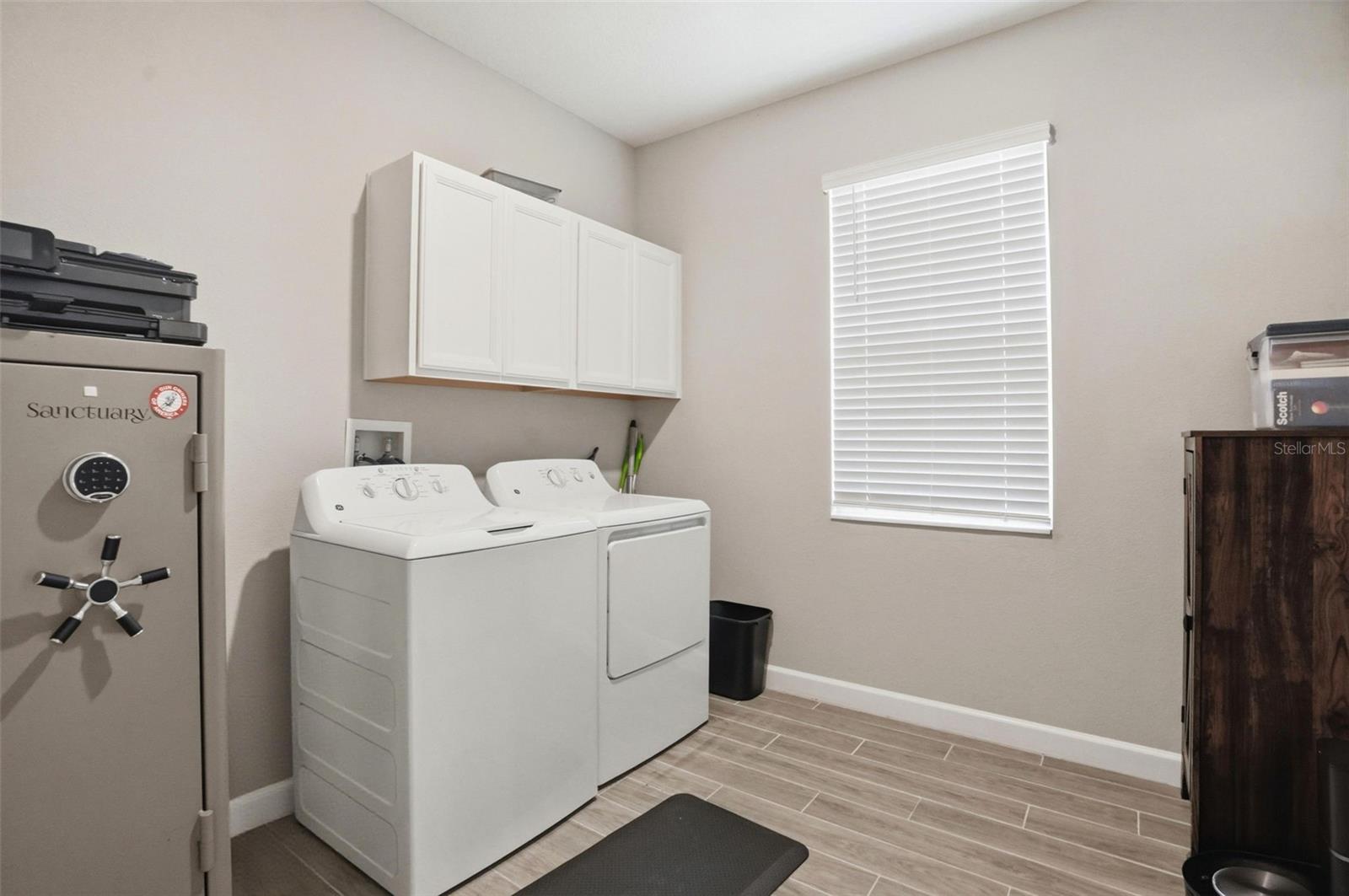 17135 SHELL BAY DR — photo 36