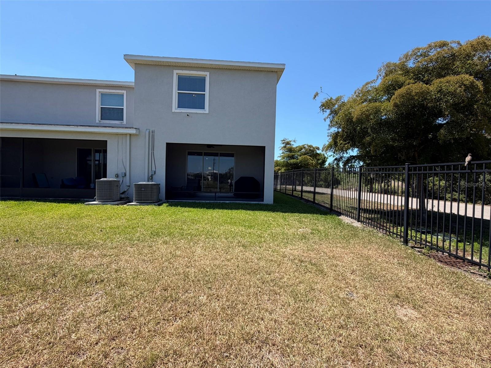 8860 MILESTONE DR — photo 25