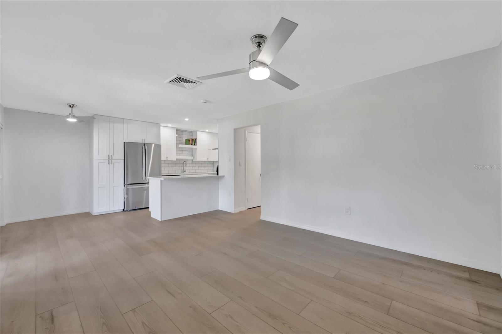 650 PINELLAS POINT DR S #216 — photo 4