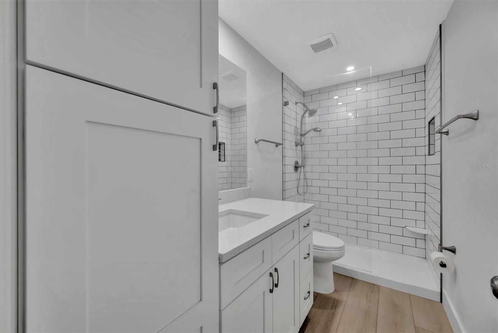 650 PINELLAS POINT DR S #216 — photo 22