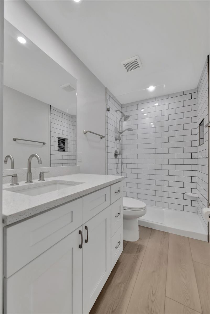 650 PINELLAS POINT DR S #216 — photo 21