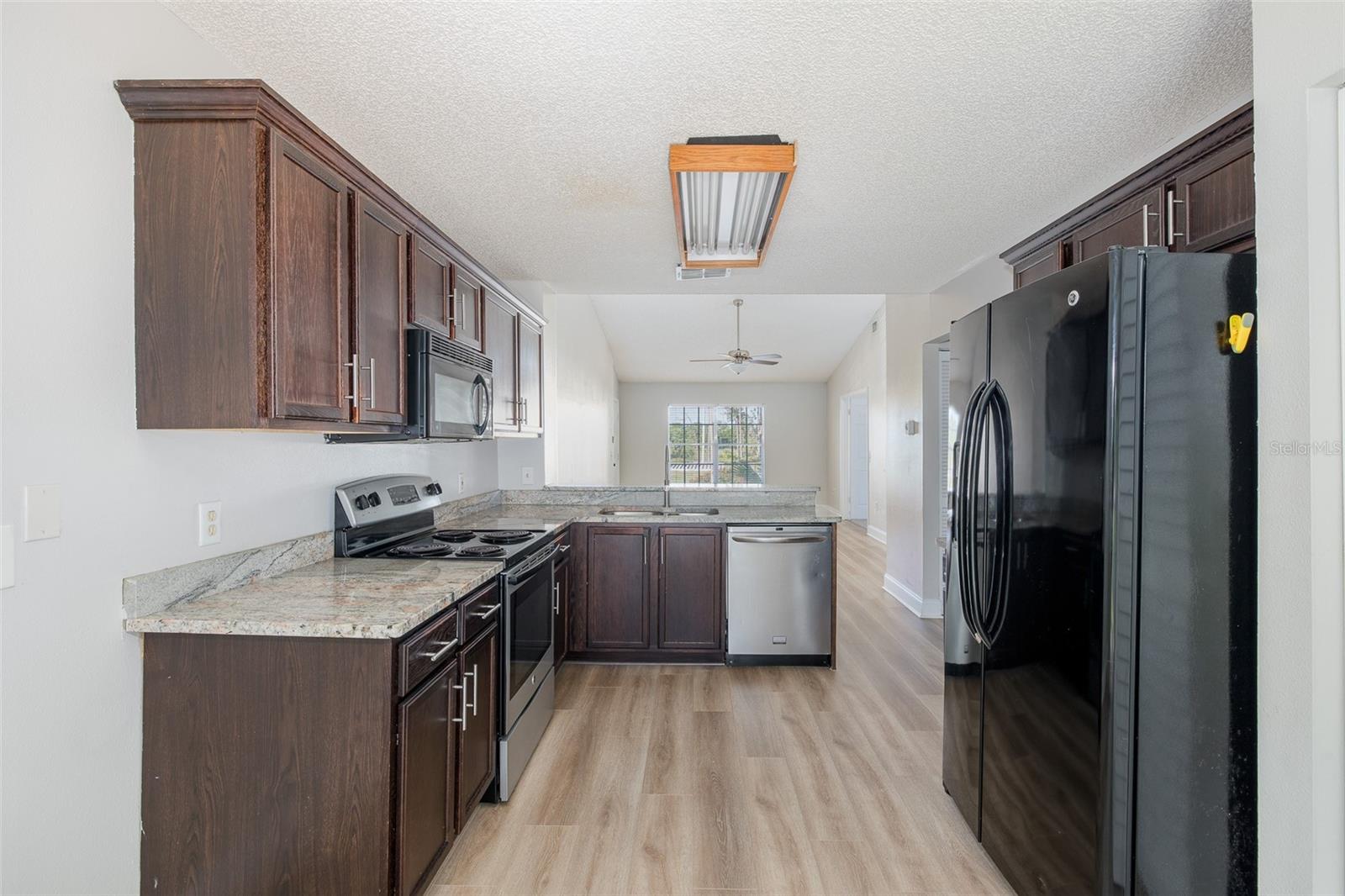 7900 HARDWICK DR #827 — photo 8