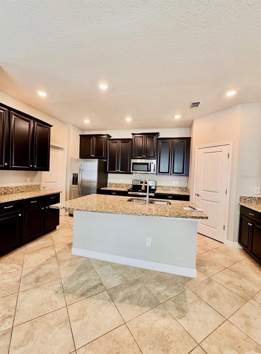 14023 TROPICAL KINGBIRD WAY — photo 11