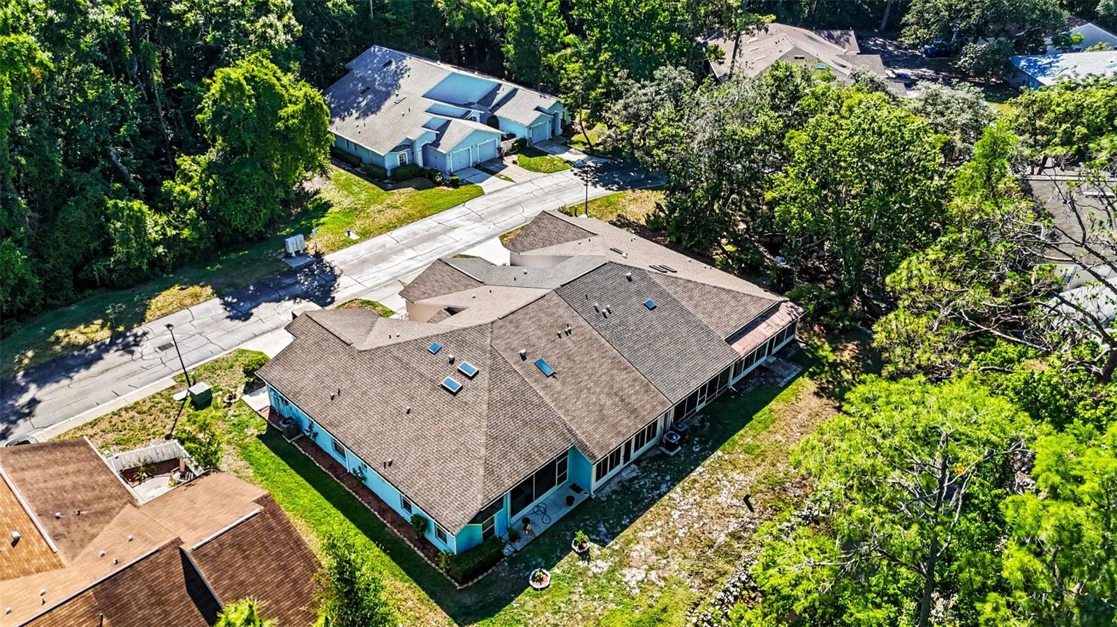 12514 HOLLYBROOK LN — photo 37