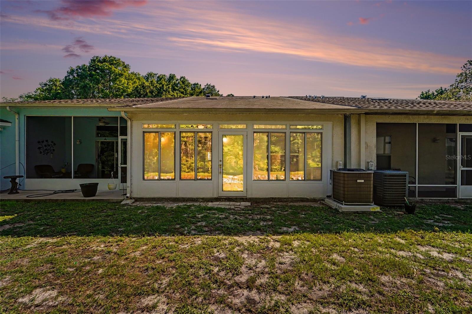 12514 HOLLYBROOK LN — photo 4