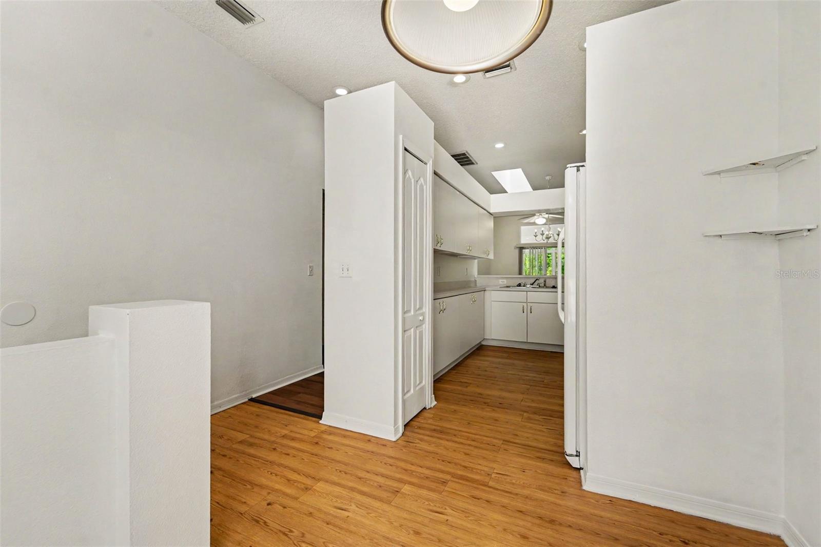 12514 HOLLYBROOK LN — photo 17