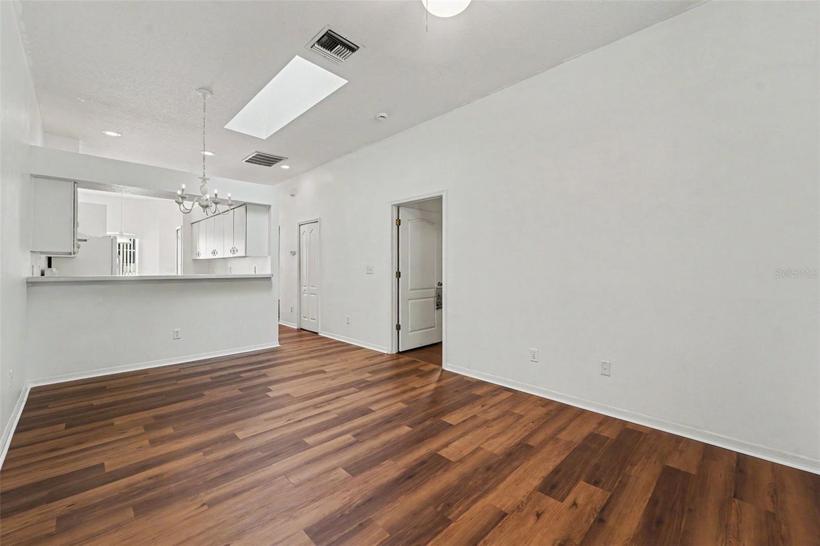 12514 HOLLYBROOK LN — photo 11