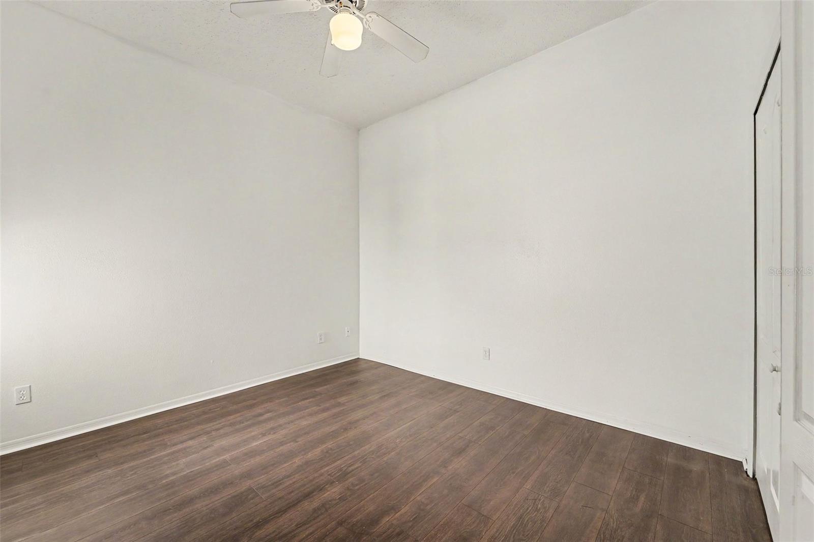 12514 HOLLYBROOK LN — photo 26