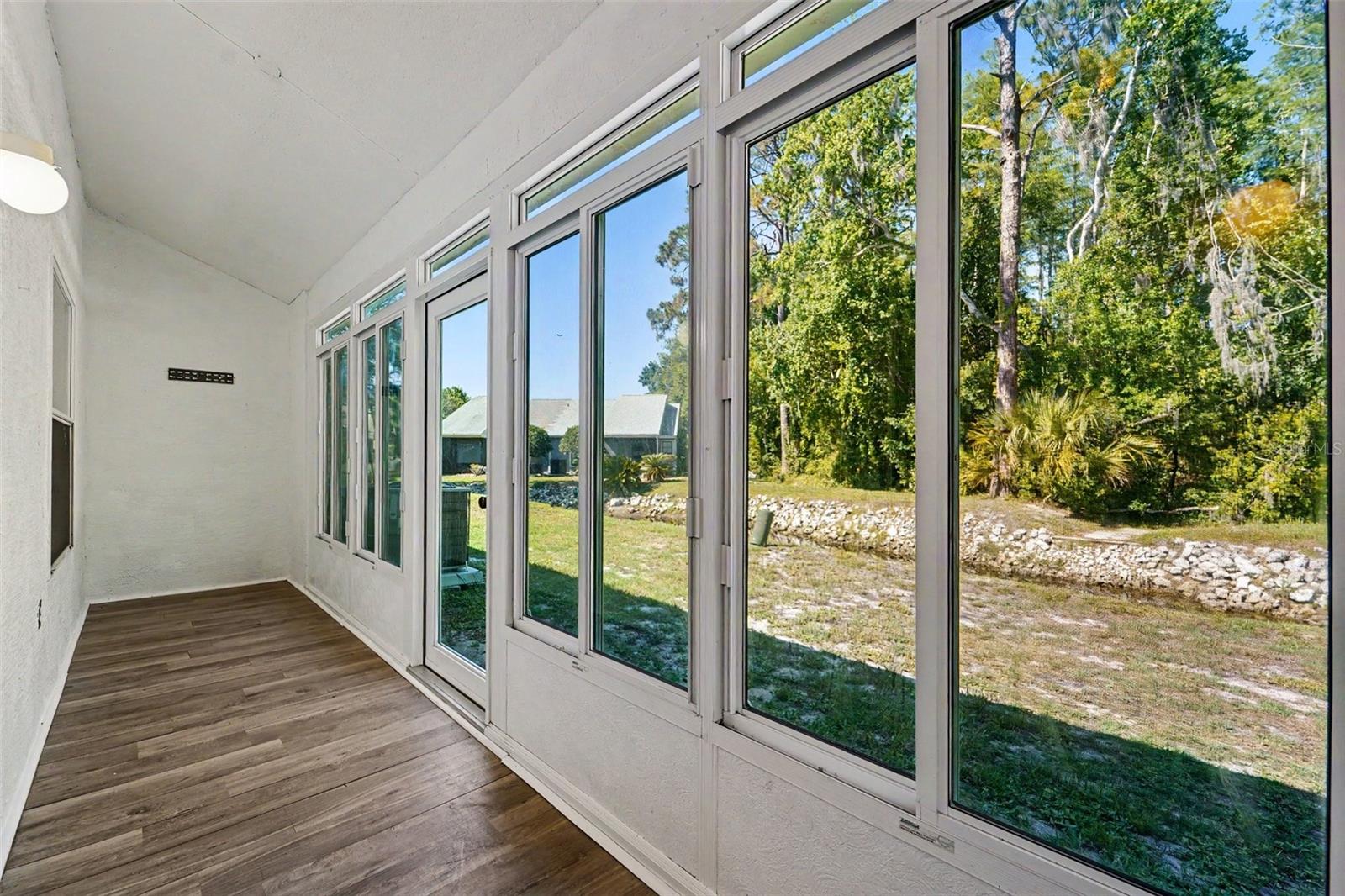 12514 HOLLYBROOK LN — photo 30
