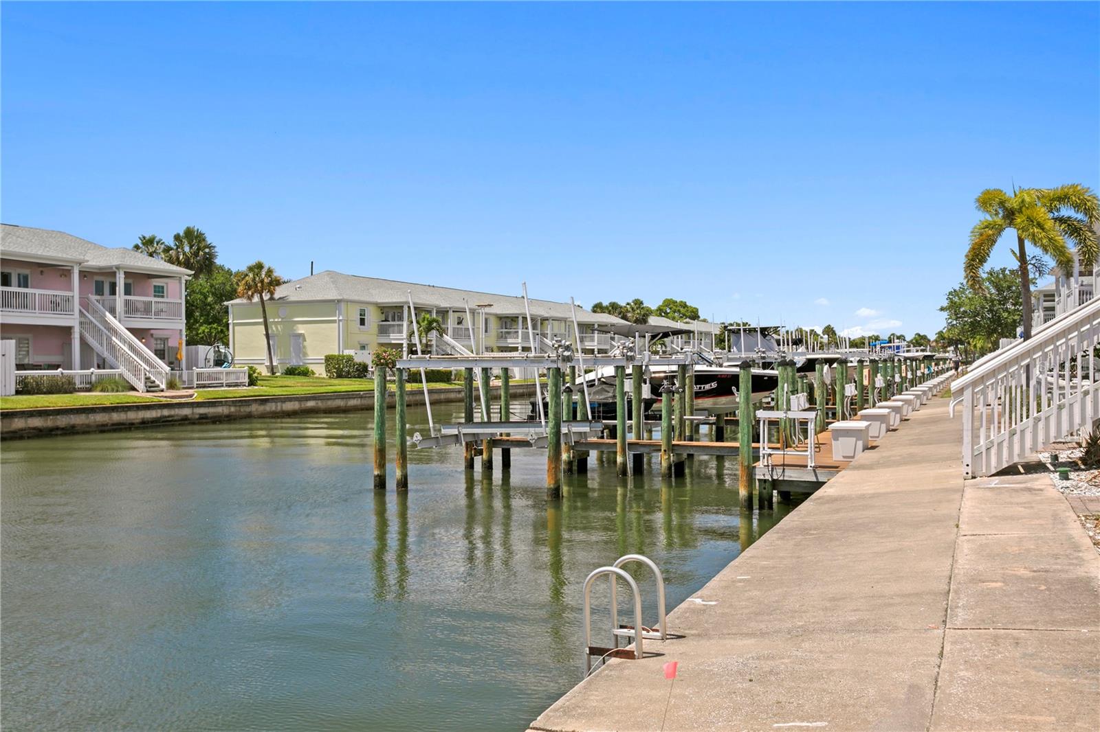 5175 COQUINA KEY DR SE #A — photo 33