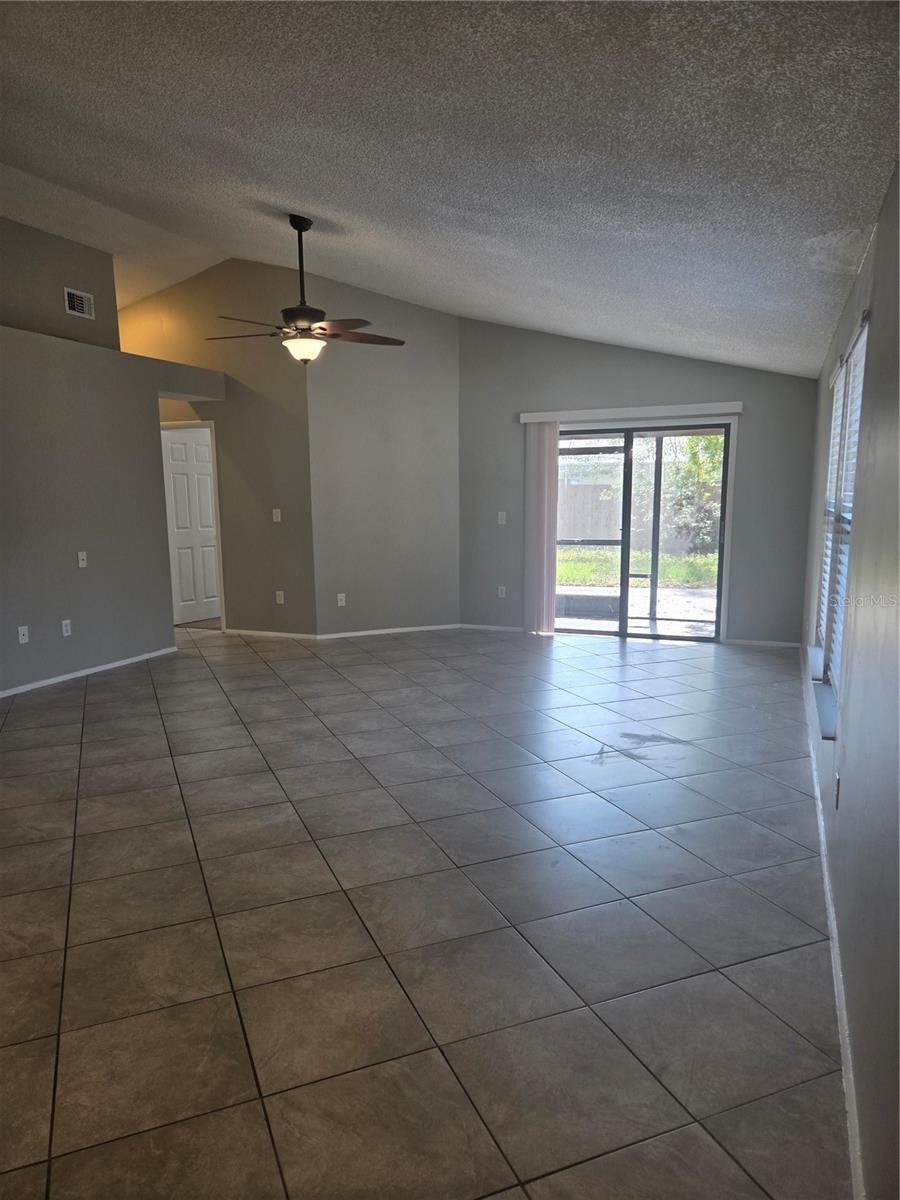 787 ARTHURS COURT — photo 4