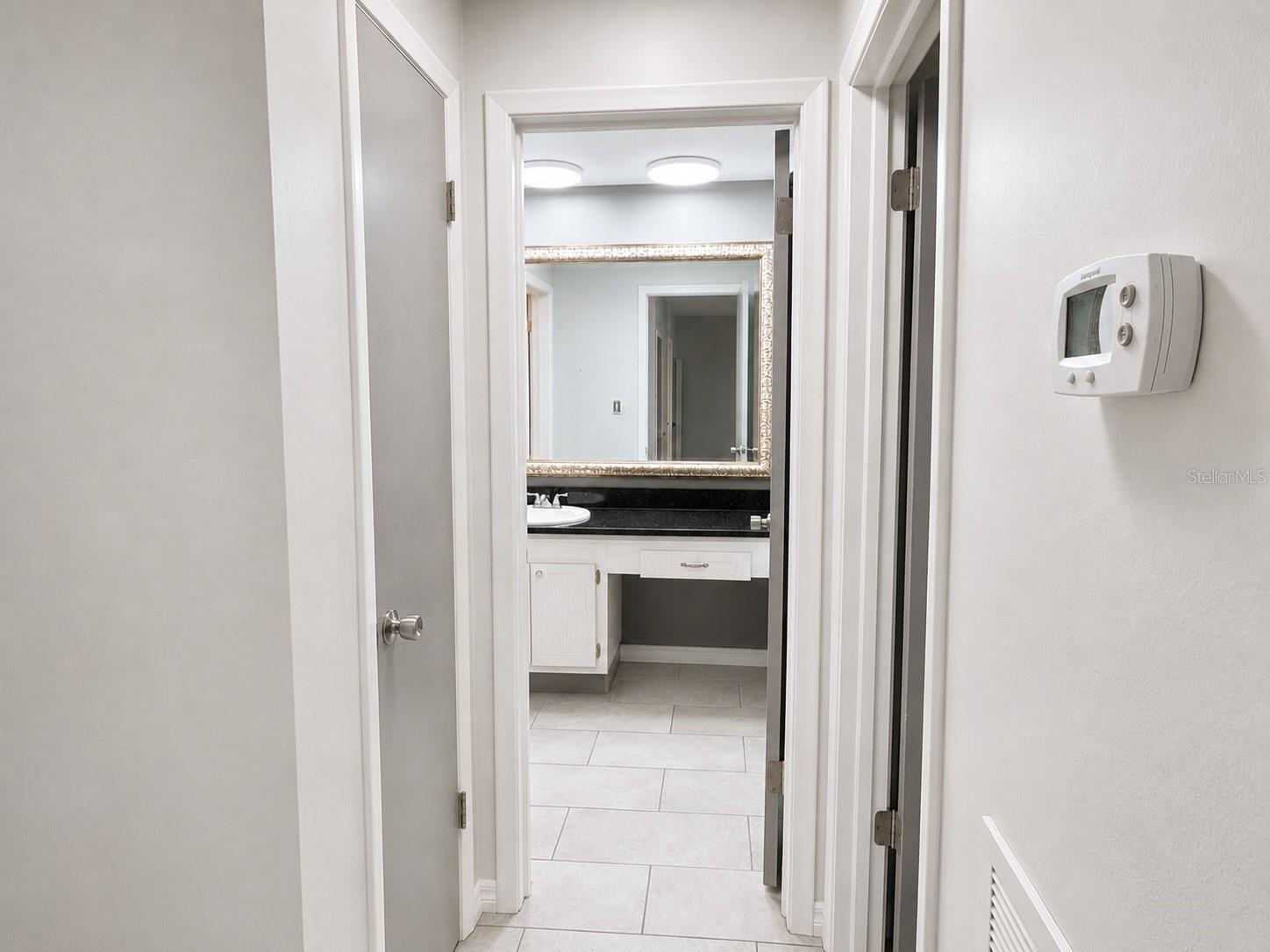 1706 BELLEAIR FOREST DR #244 — photo 3