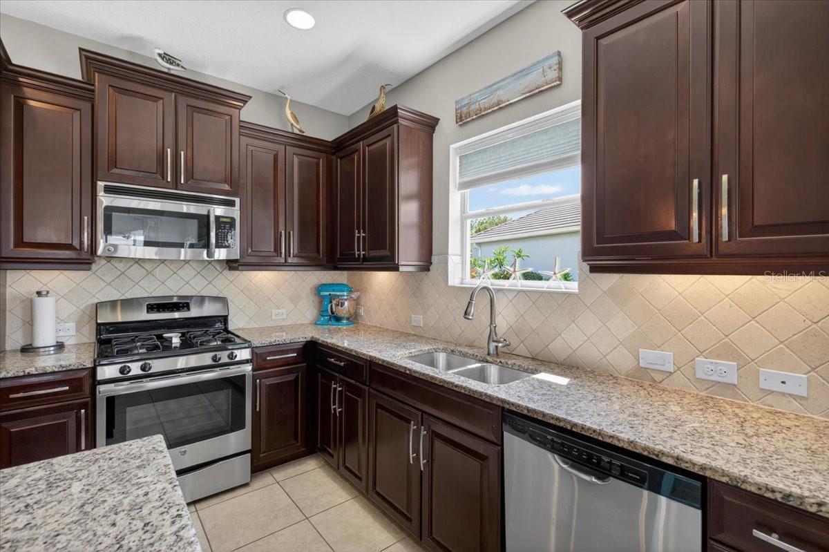 12186 WAKULLA PL — photo 19