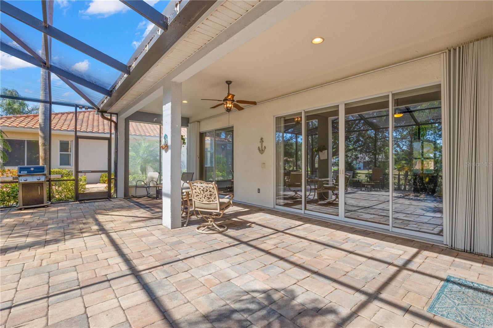 1305 CRYSTAL GREENS DR — photo 29