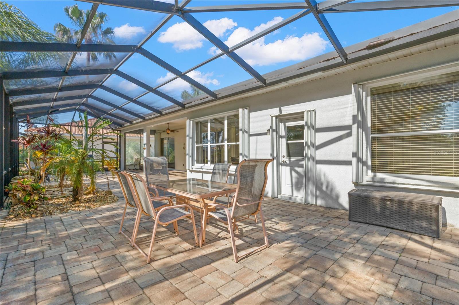 1305 CRYSTAL GREENS DR — photo 30