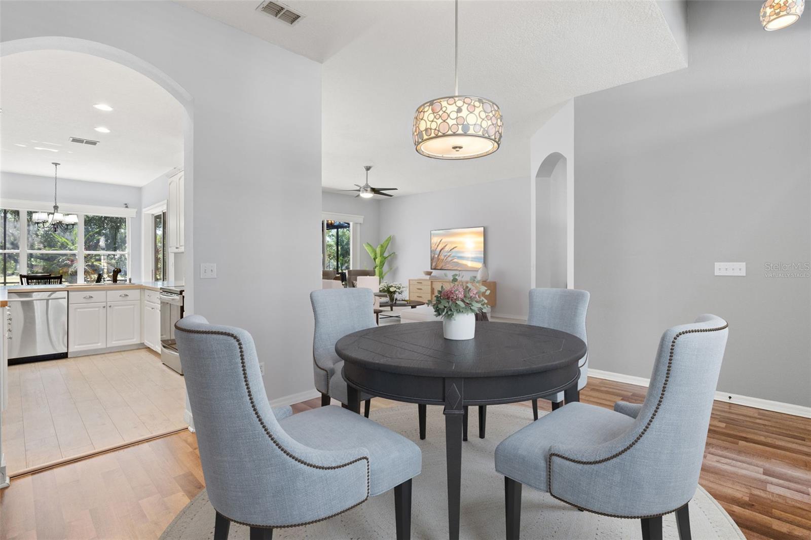1305 CRYSTAL GREENS DR — photo 13