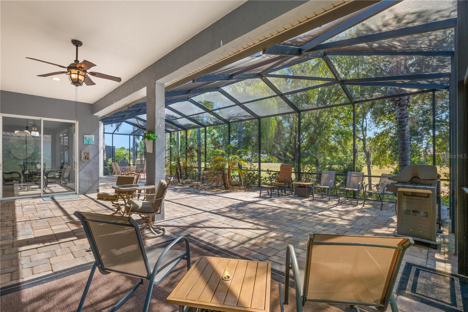 1305 CRYSTAL GREENS DR — photo 25