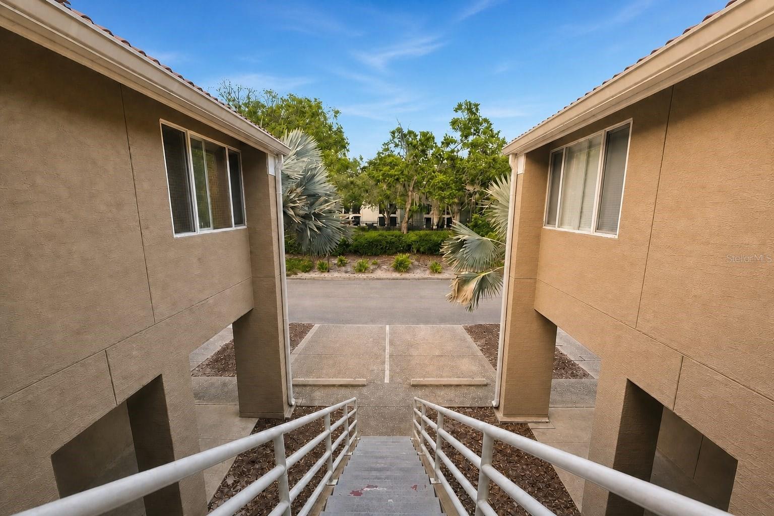 15215 AMBERLY DR #907 — photo 24