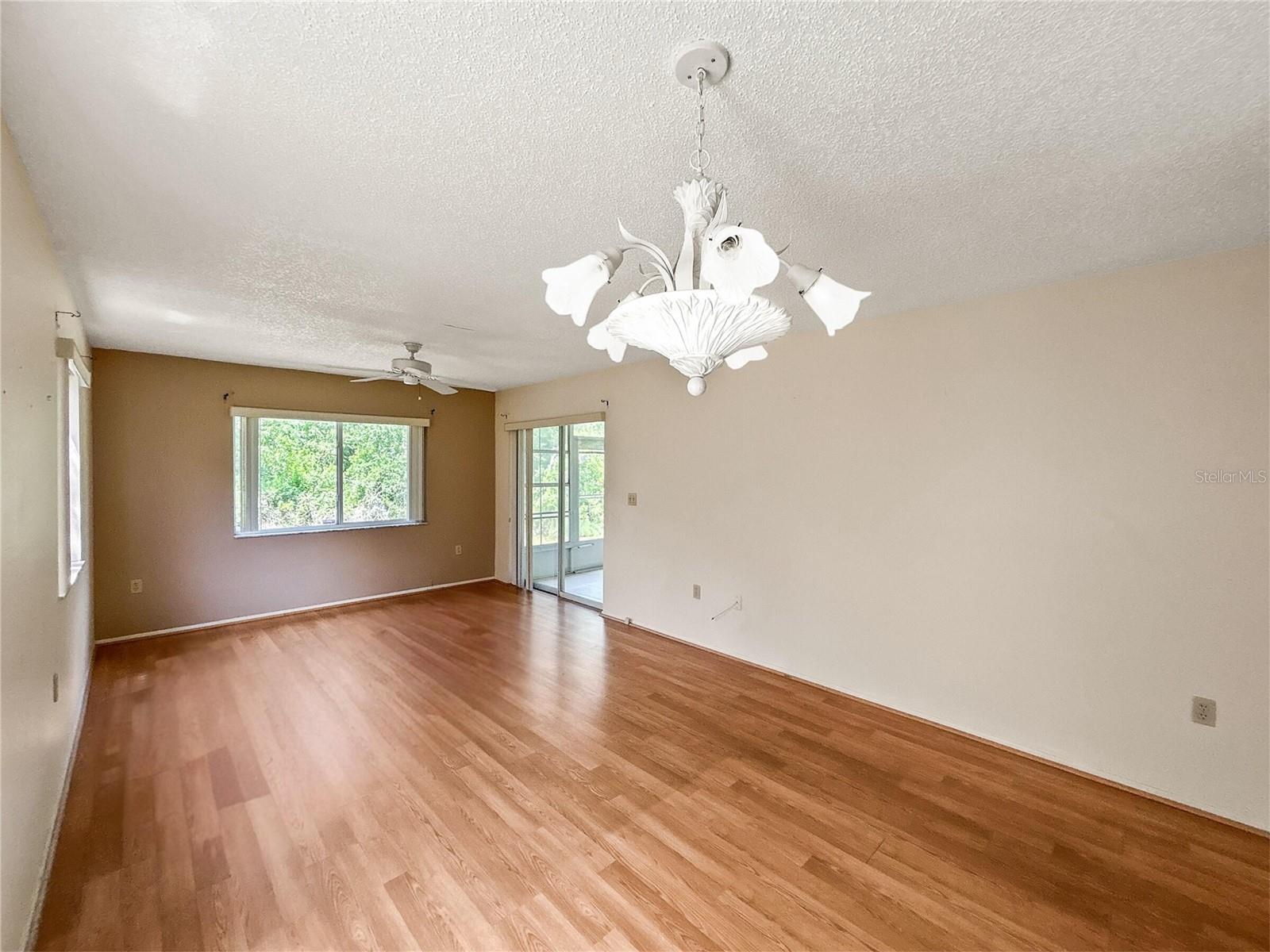 6419 REMUS DR — photo 11