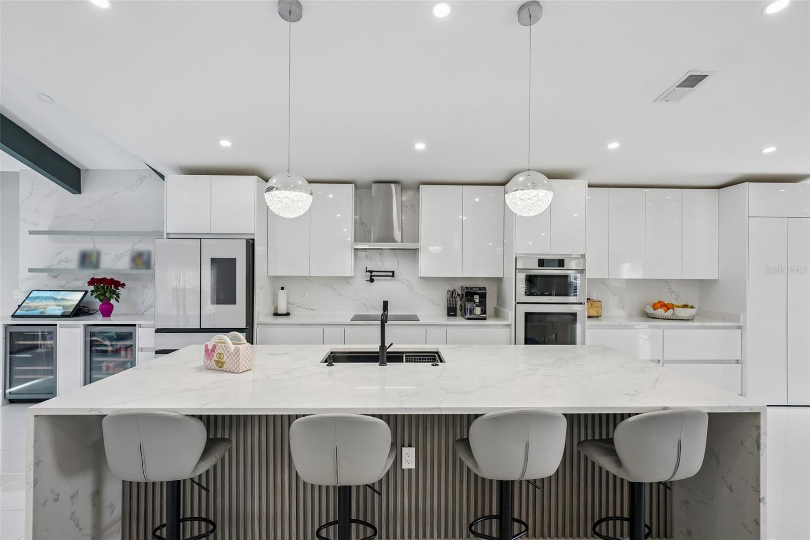 5201 HUNTINGTON ST NE — photo 10