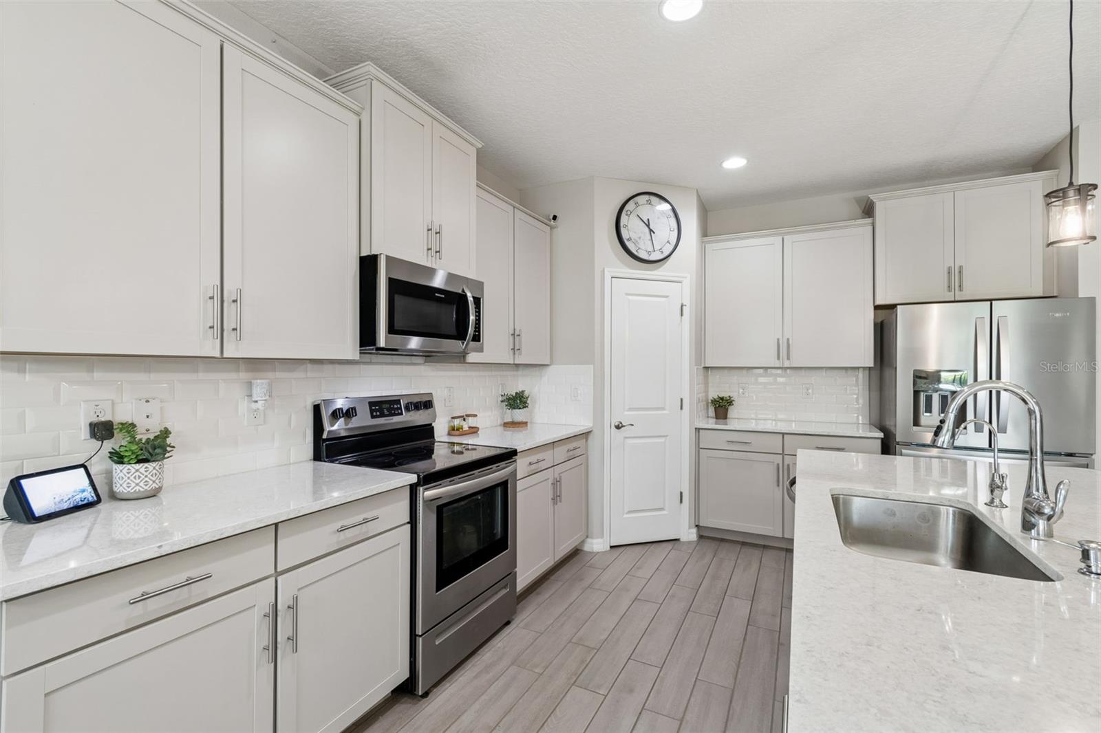 12507 CANDLEBERRY CIR — photo 11