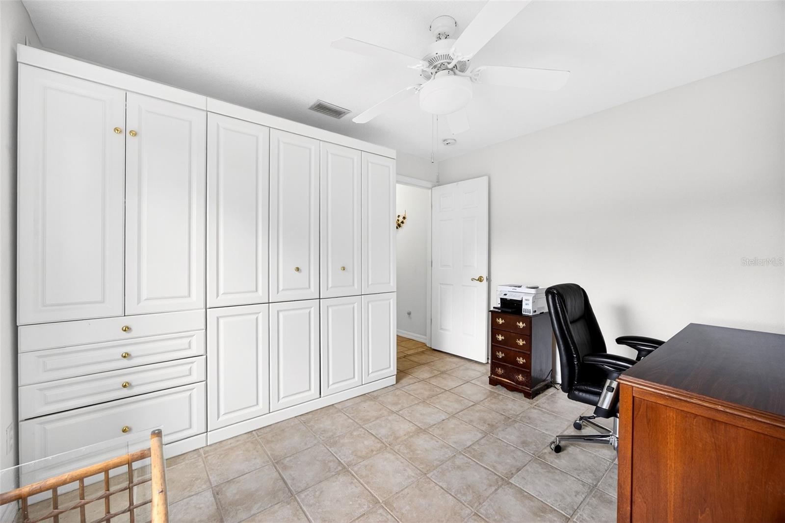 4841 CAMELOT ST — photo 24