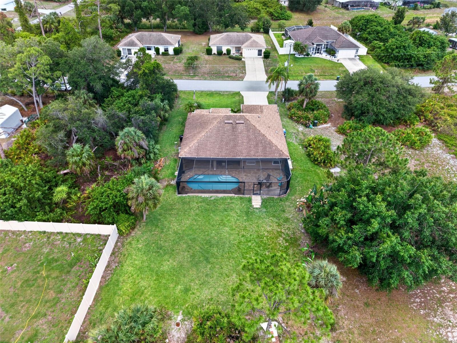 4841 CAMELOT ST — photo 37