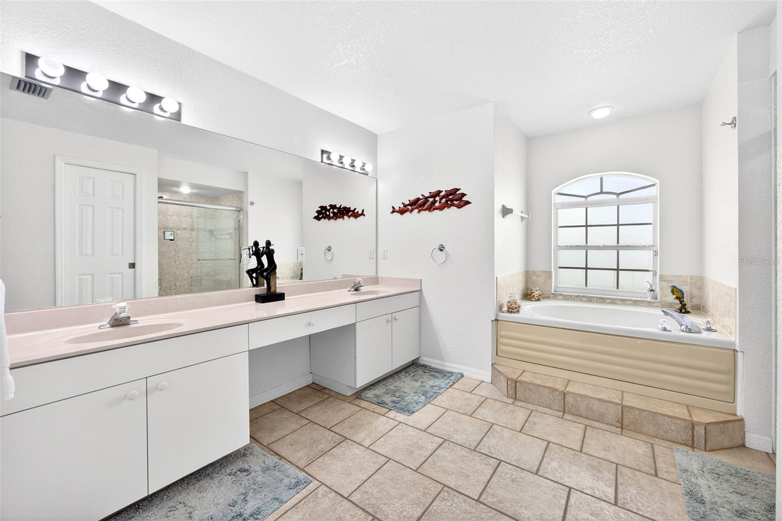 4841 CAMELOT ST — photo 18