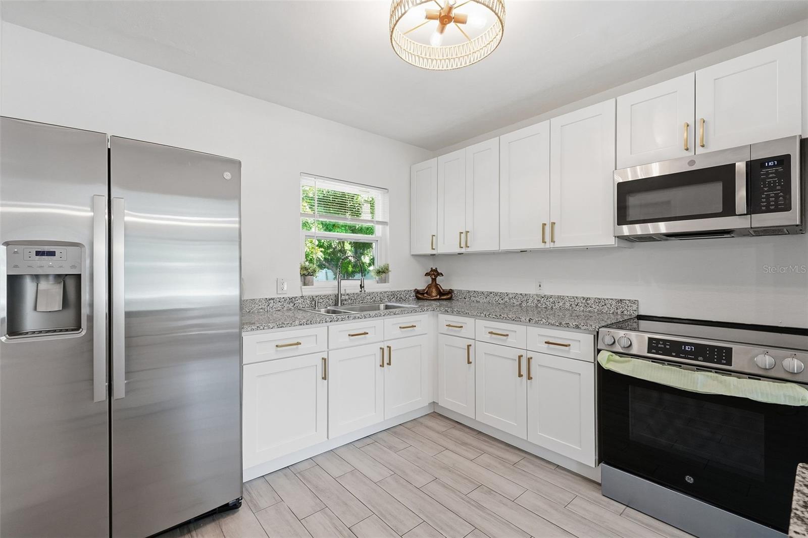 2855 VALENCIA WAY S — photo 7