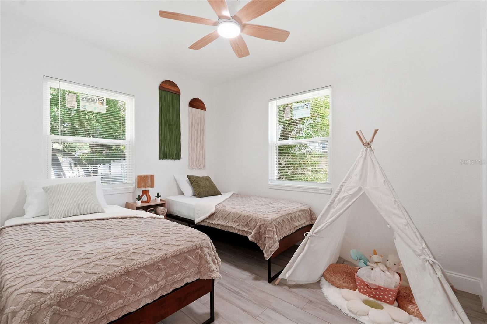 2855 VALENCIA WAY S — photo 4