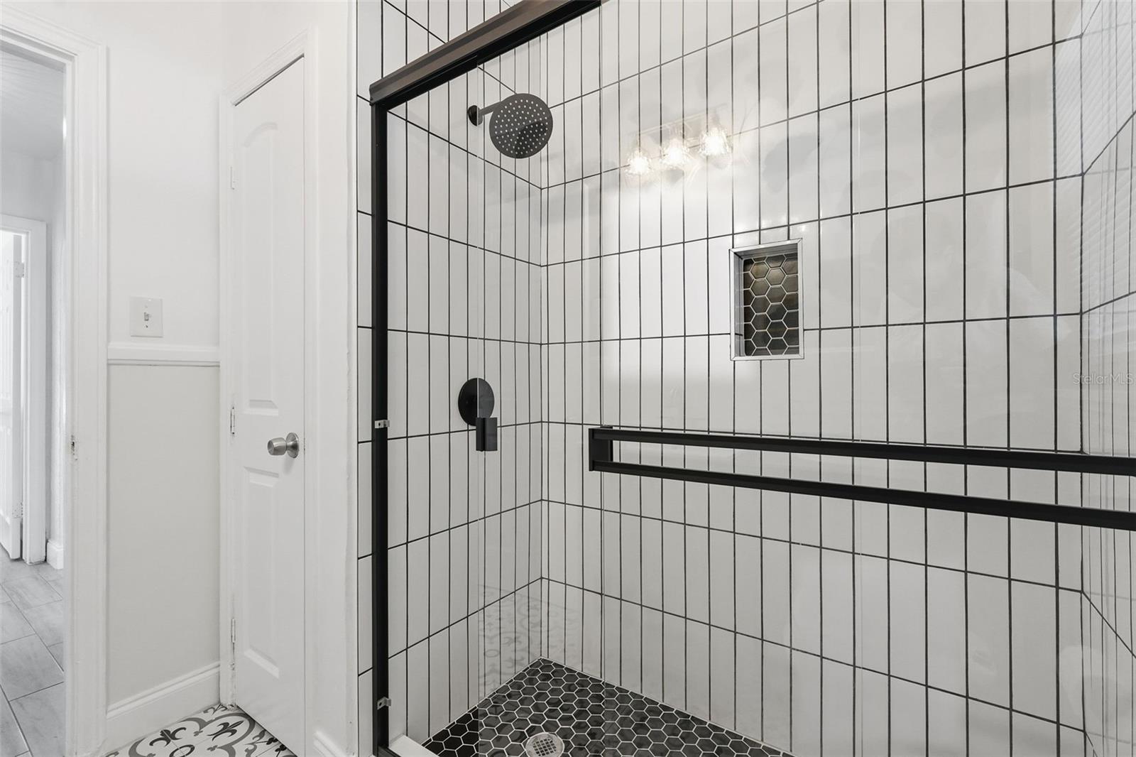 2855 VALENCIA WAY S — photo 16