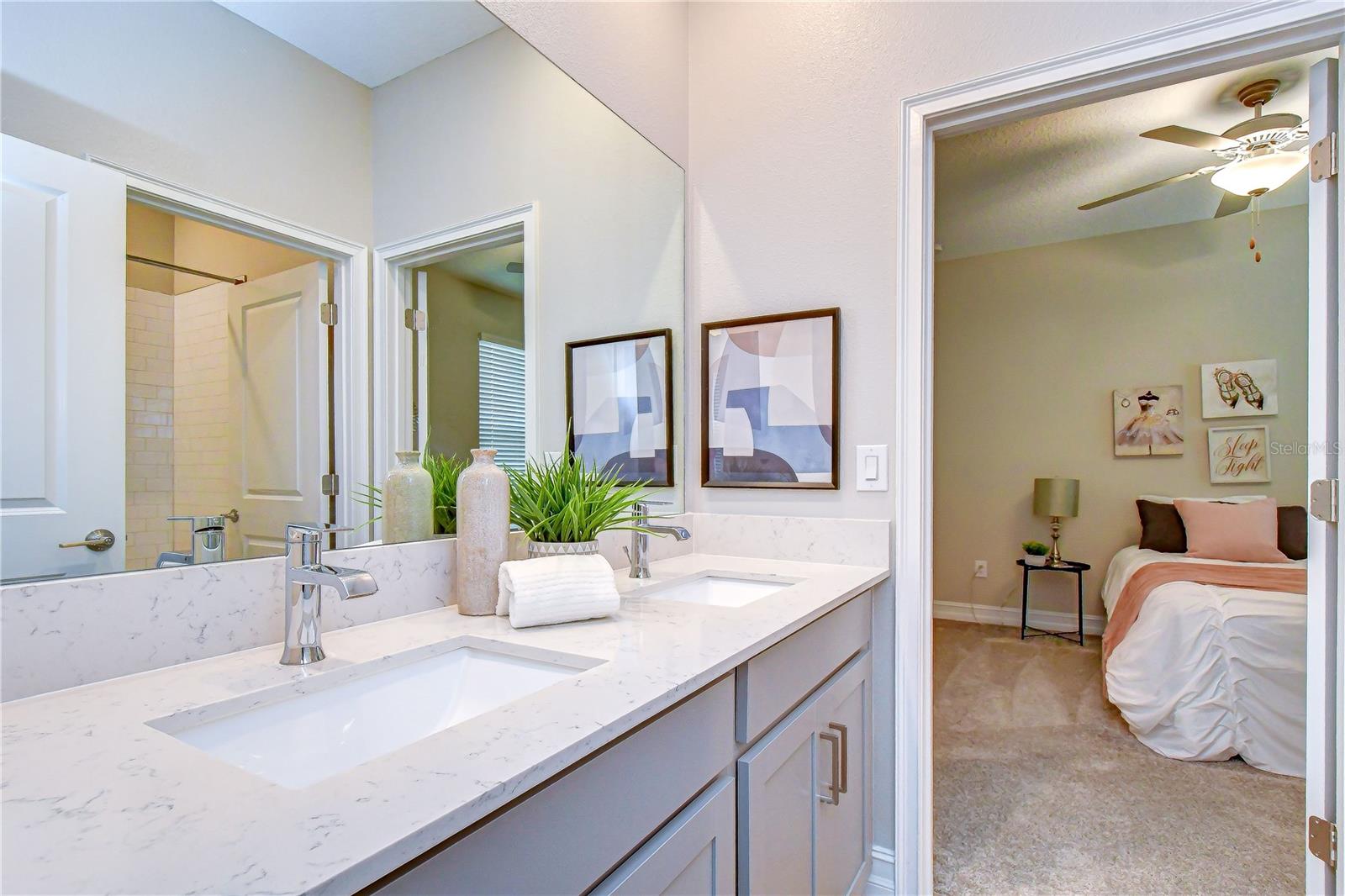 21534 VIOLET PERIWINKLE DR — photo 22