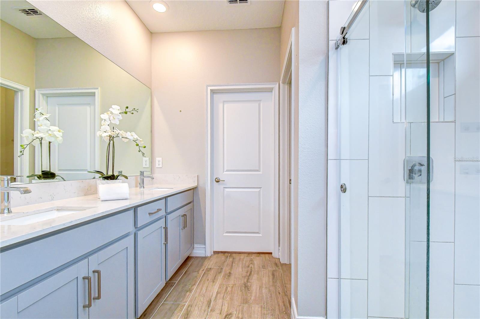 21534 VIOLET PERIWINKLE DR — photo 14