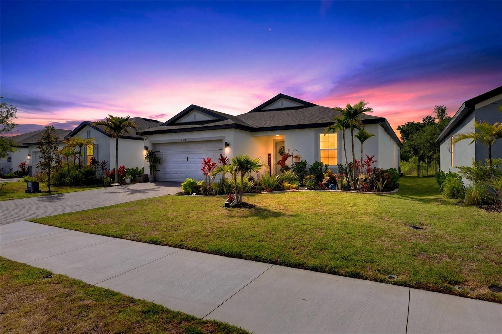 5316 PATANO LOOP — photo 4