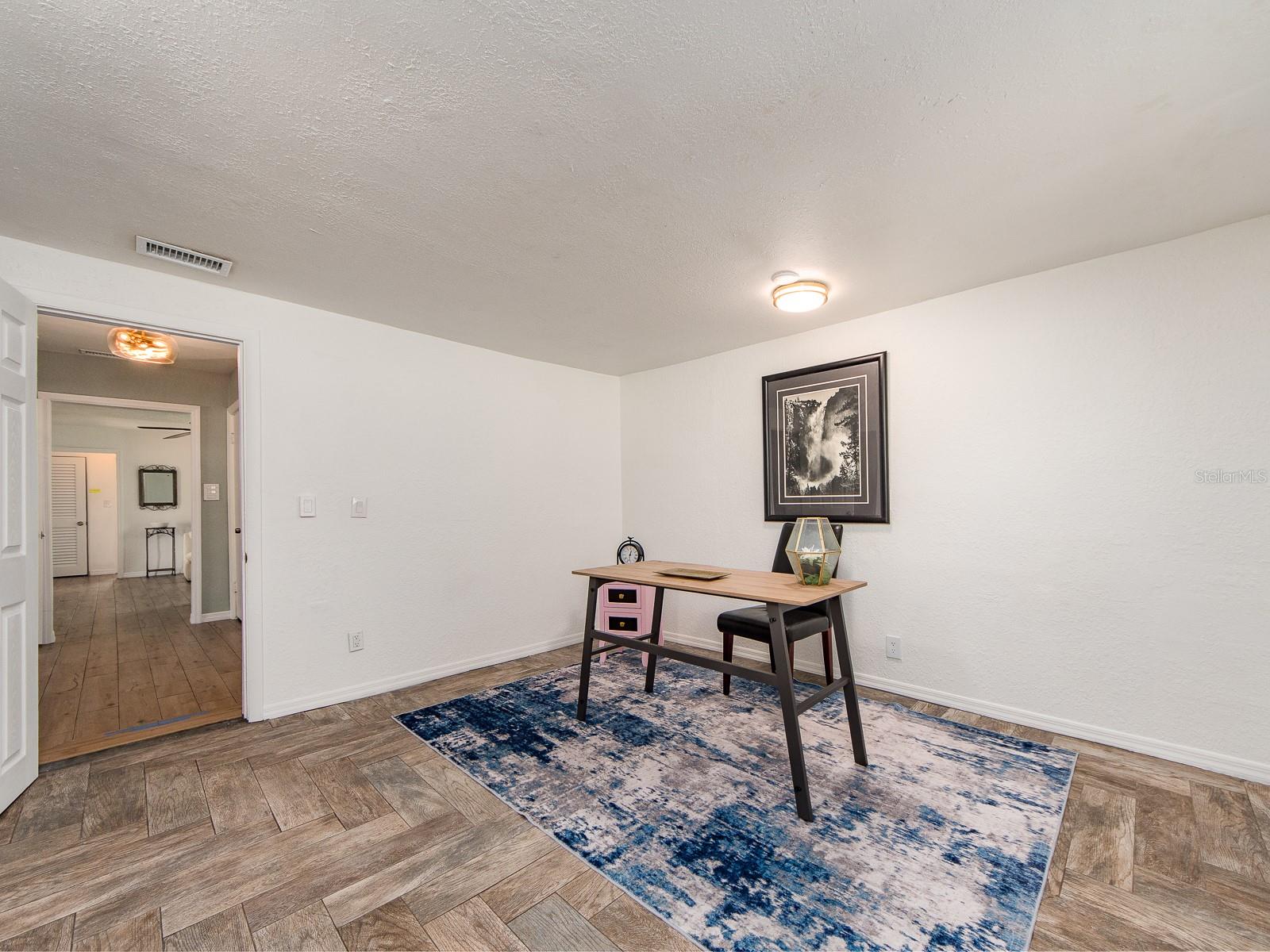 502 LEXINGTON ST — photo 25