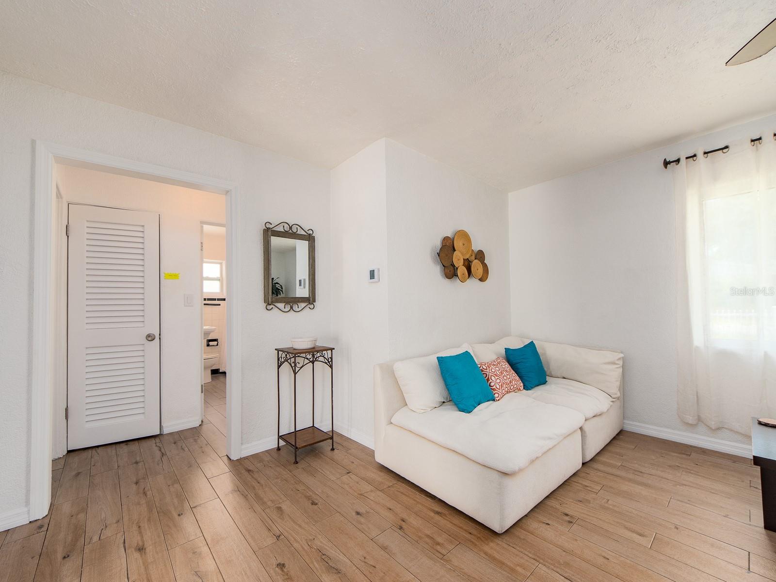 502 LEXINGTON ST — photo 11