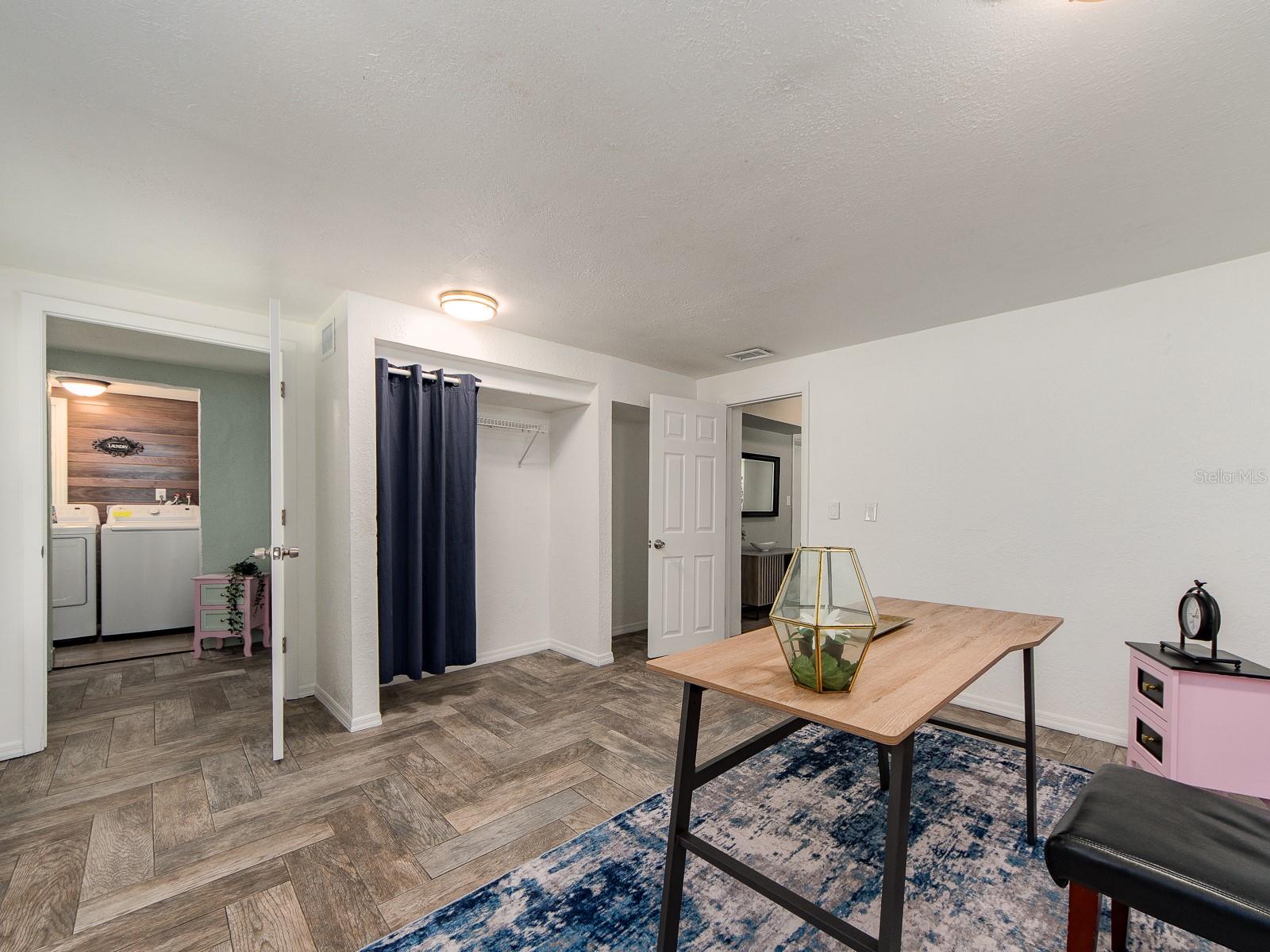 502 LEXINGTON ST — photo 26