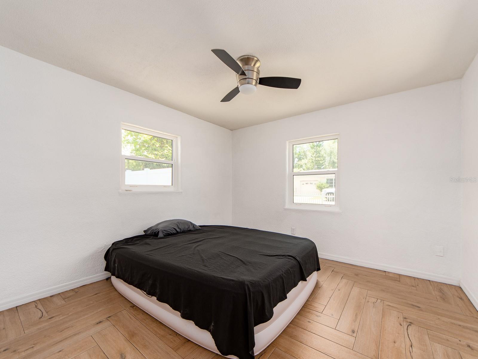 502 LEXINGTON ST — photo 29