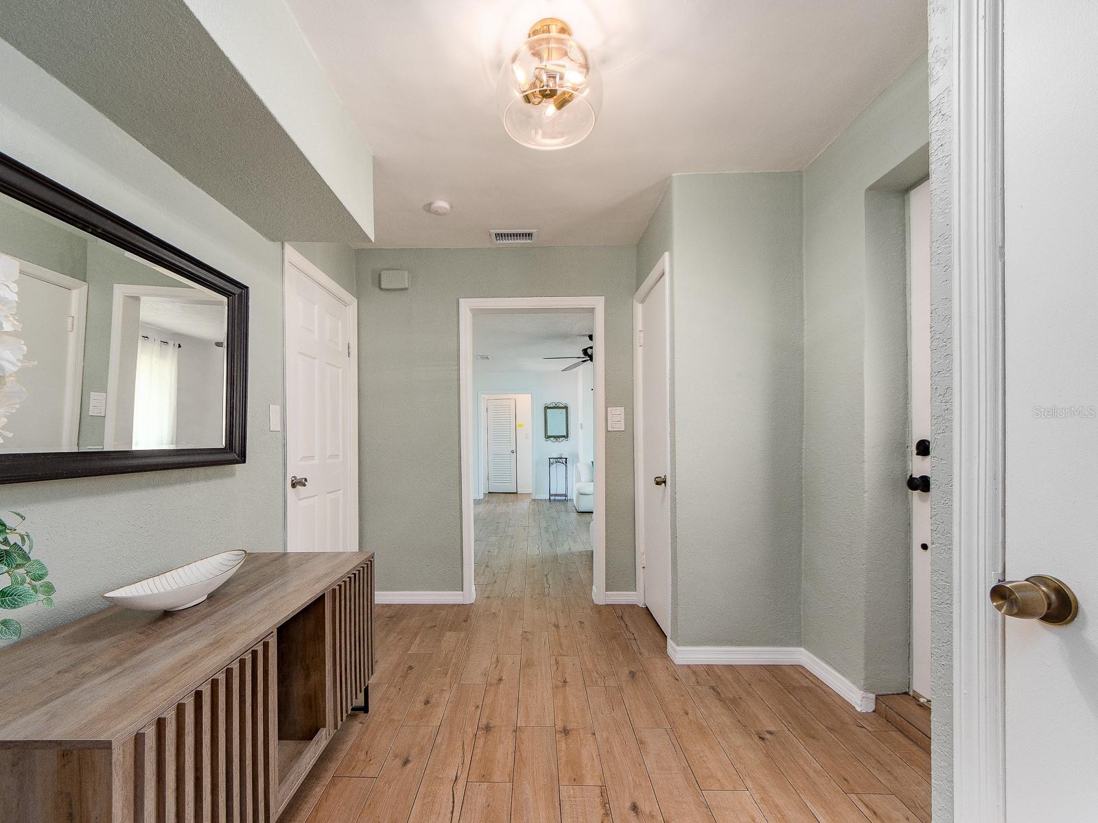 502 LEXINGTON ST — photo 7