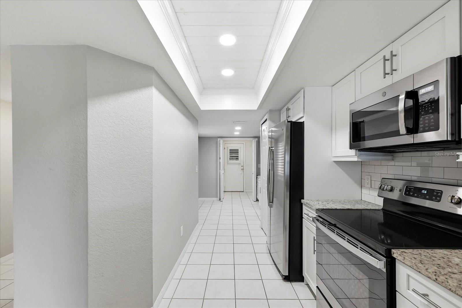 14628 LORIDAWN DR #13 — photo 19