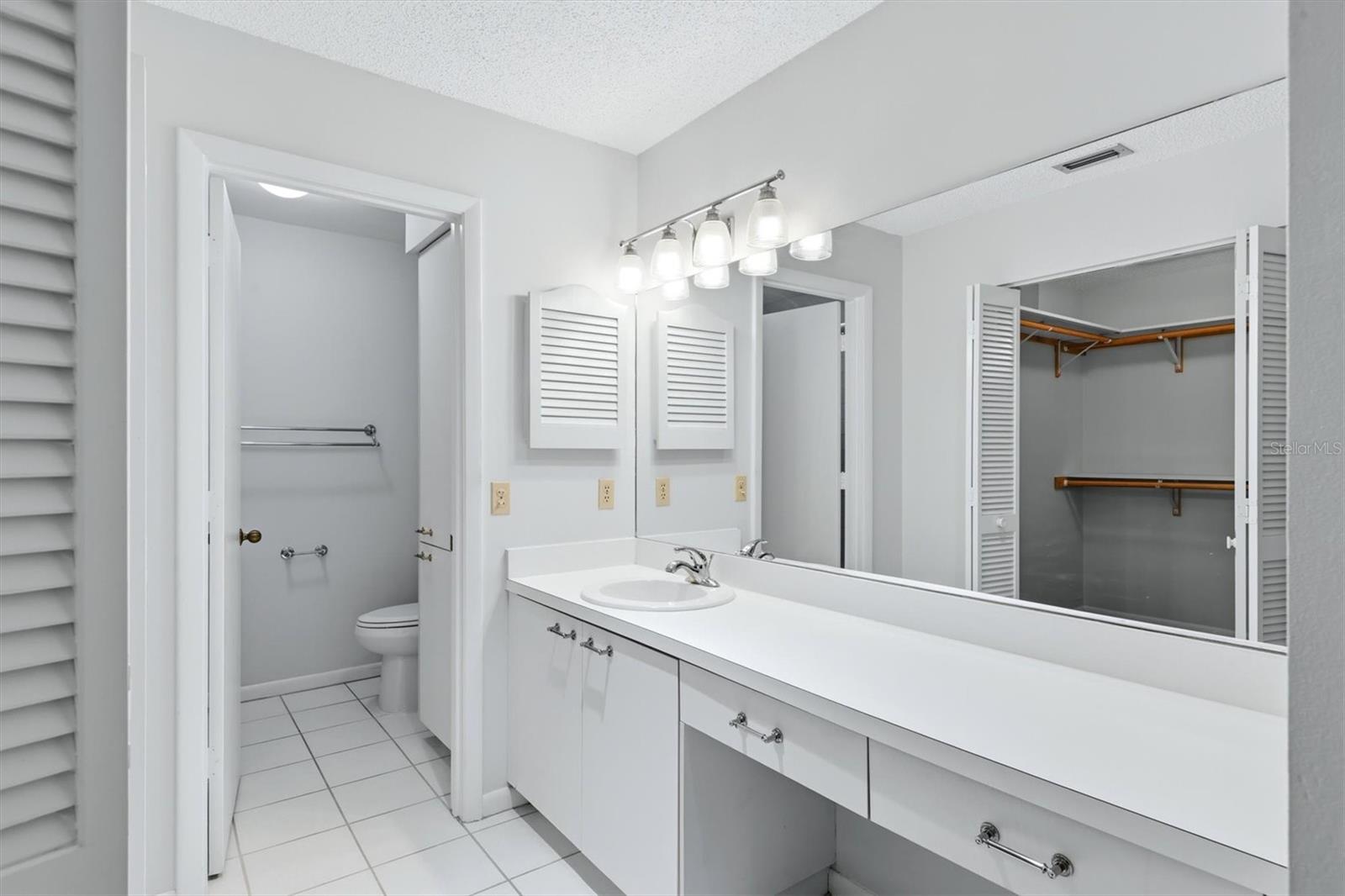 6420 CARRINGTON CIR #35 — photo 20